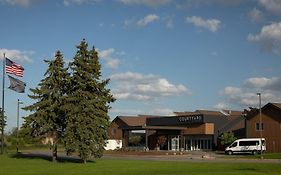 Courtyard By Marriott Lansing